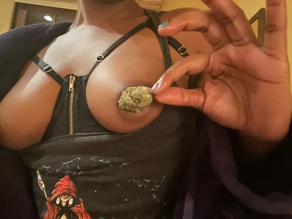 OnlyFans cuenta glittersaurusrex header 2