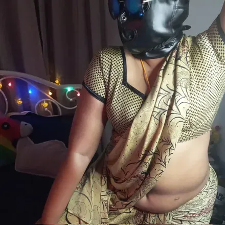 OnlyFans account  queensmita avatar 1