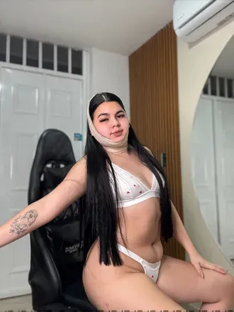 OnlyFans cuenta naughtyema10 avatar 1