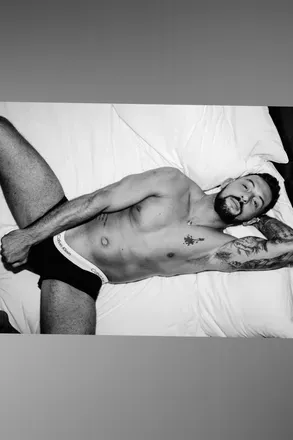 OnlyFans cuenta english_tom20vip header 2