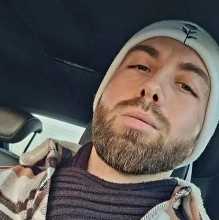 OnlyFans cuenta hotmanlogan avatar 1