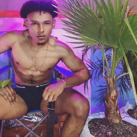 OnlyFans account  kinglsdd avatar 1