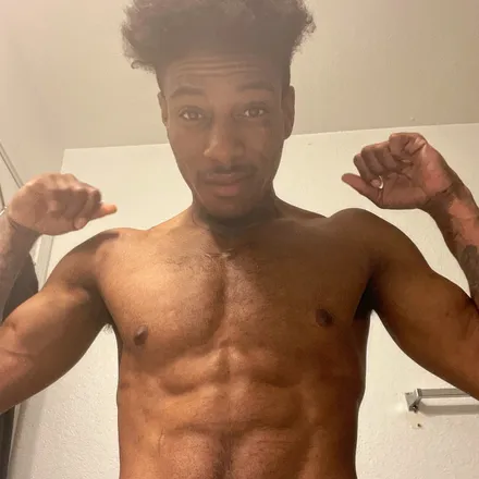 OnlyFans cuenta famousonthebeatz header 2