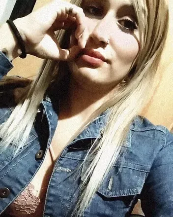 OnlyFans account  tuflaquitahermosa header 2