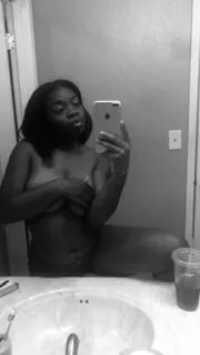 OnlyFans cuenta chocolateshortie header 2