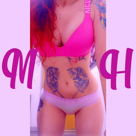 OnlyFans cuenta moniquehanover header 2