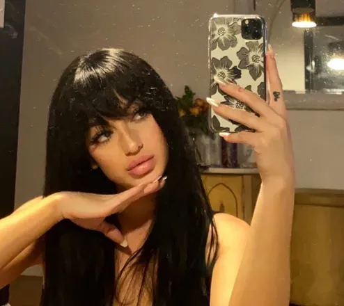 OnlyFans cuenta missflowerbombb avatar 1