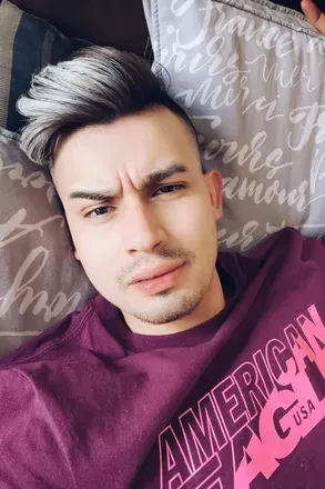 OnlyFans cuenta fan9879 avatar 1