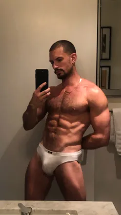 OnlyFans cuenta bodyofworks header 2