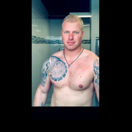 OnlyFans cuenta chasedatboi header 2