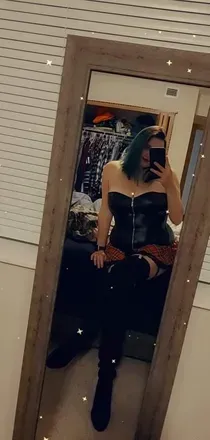 OnlyFans cuenta stonerbabe_19 avatar 1
