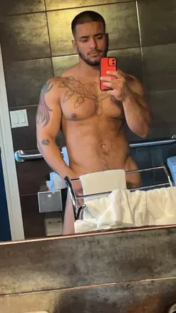 OnlyFans cuenta dombeeef header 2