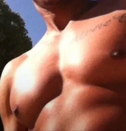 OnlyFans cuenta pop_strokes avatar 1