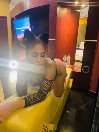 OnlyFans cuenta perlitha98 header 2