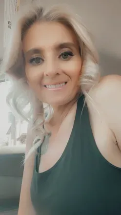 OnlyFans account  sexysassylionness avatar 1