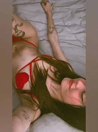 OnlyFans cuenta goth_l avatar 1
