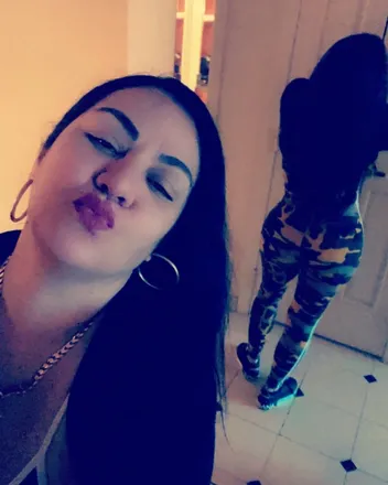 OnlyFans cuenta mamiiglow header 2