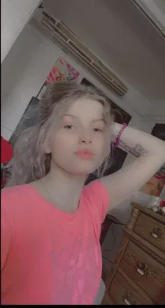 OnlyFans account  olivelock avatar 1