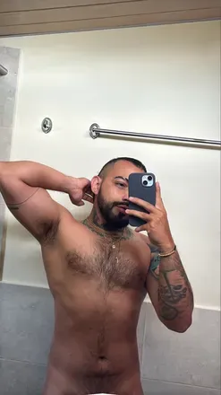 OnlyFans cuenta mike_muller header 2