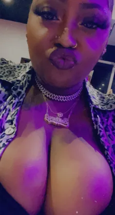 OnlyFans cuenta mysteriibae header 2