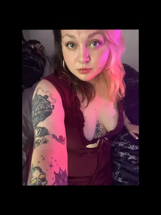 OnlyFans cuenta dahlias_charmmm avatar 1