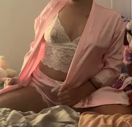 OnlyFans cuenta tinyynessie avatar 1
