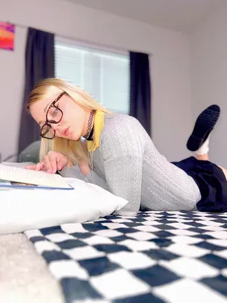 OnlyFans account  piperavery header 2