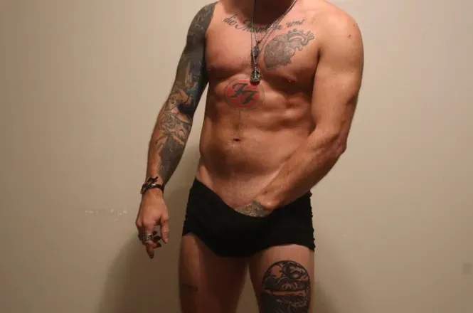 OnlyFans cuenta tattedjessi header 2
