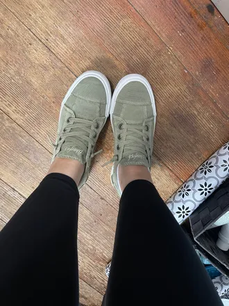 OnlyFans cuenta feetbymea header 2