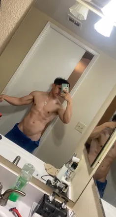 OnlyFans account  ryrylow header 2