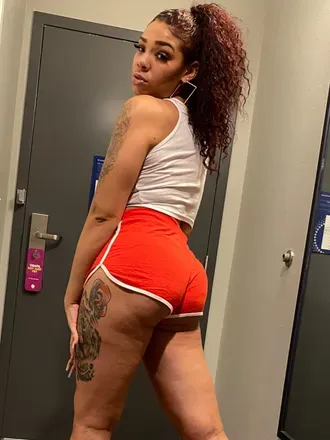 OnlyFans cuenta strawberryredd96 avatar 1
