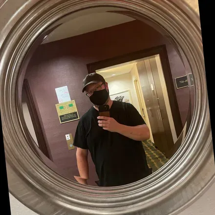 OnlyFans cuenta pisstophercocken avatar 1