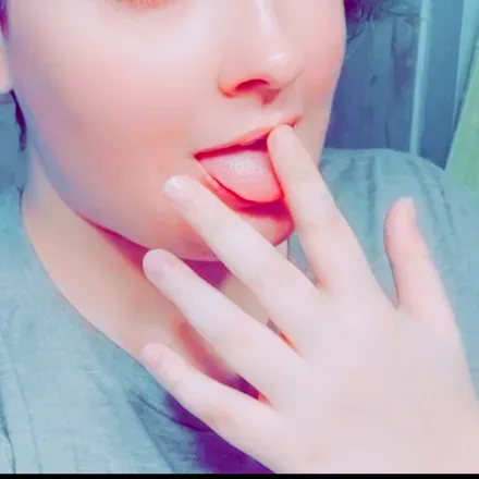 OnlyFans cuenta smalltiddymothgf avatar 1