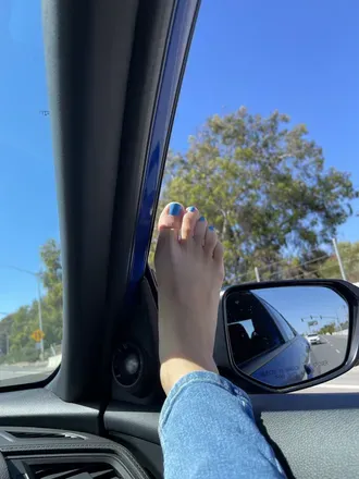 OnlyFans cuenta innocentlittlesoles avatar 1
