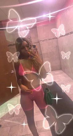 OnlyFans cuenta hennesythickness header 2