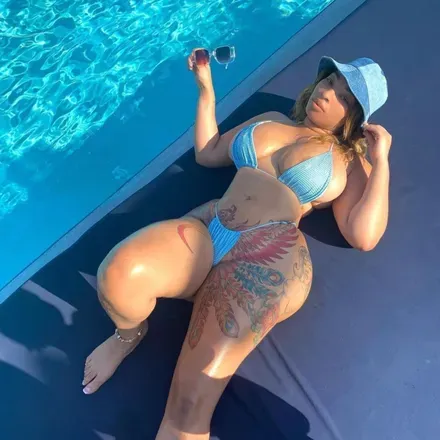 OnlyFans cuenta reallexbee header 2