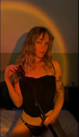 OnlyFans account  gem.23 avatar 1