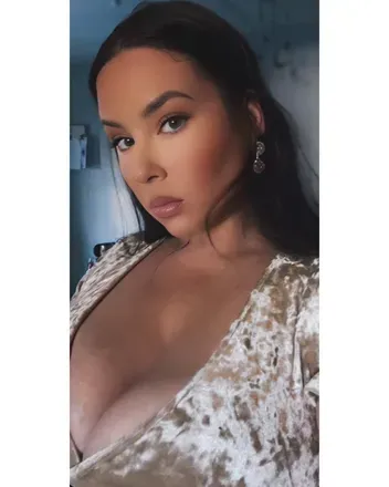 OnlyFans cuenta saucyssubmission avatar 1