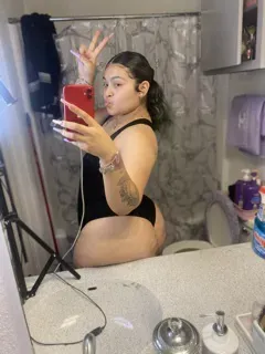 OnlyFans cuenta thareallatina1 header 2