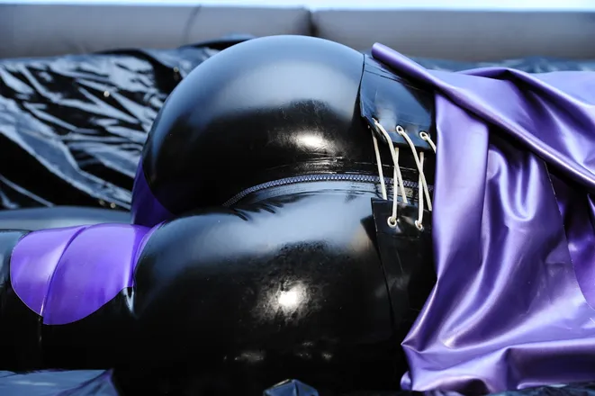 OnlyFans cuenta fetishalatex header 2