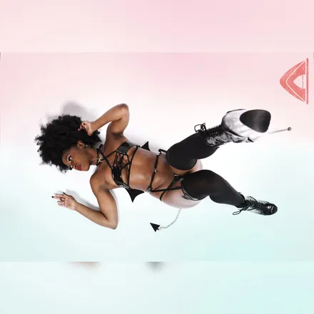 OnlyFans account  sultrymystique header 2