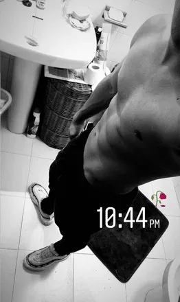 OnlyFans cuenta latino3118 avatar 1