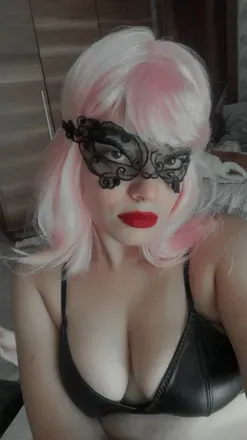 OnlyFans cuenta thefamous_jade avatar 1