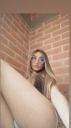 OnlyFans cuenta andreacamilaaa avatar 1