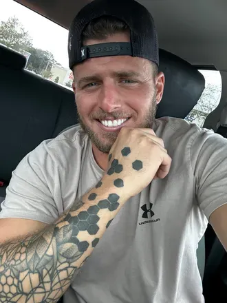 OnlyFans account  el_john avatar 1