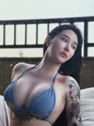 OnlyFans cuenta hitomi98 avatar 1