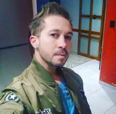 OnlyFans cuenta tomydom avatar 1