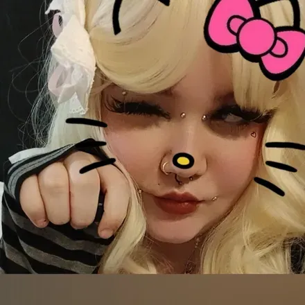 OnlyFans cuenta littleaangel333 header 2