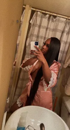 OnlyFans cuenta lalabaddie1 avatar 1