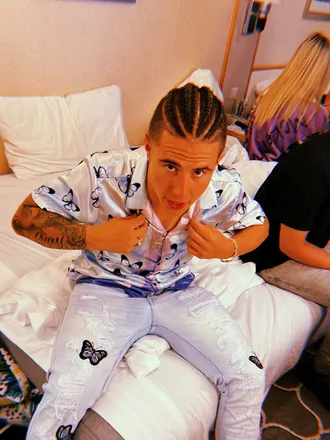 OnlyFans cuenta whodatis19 header 2